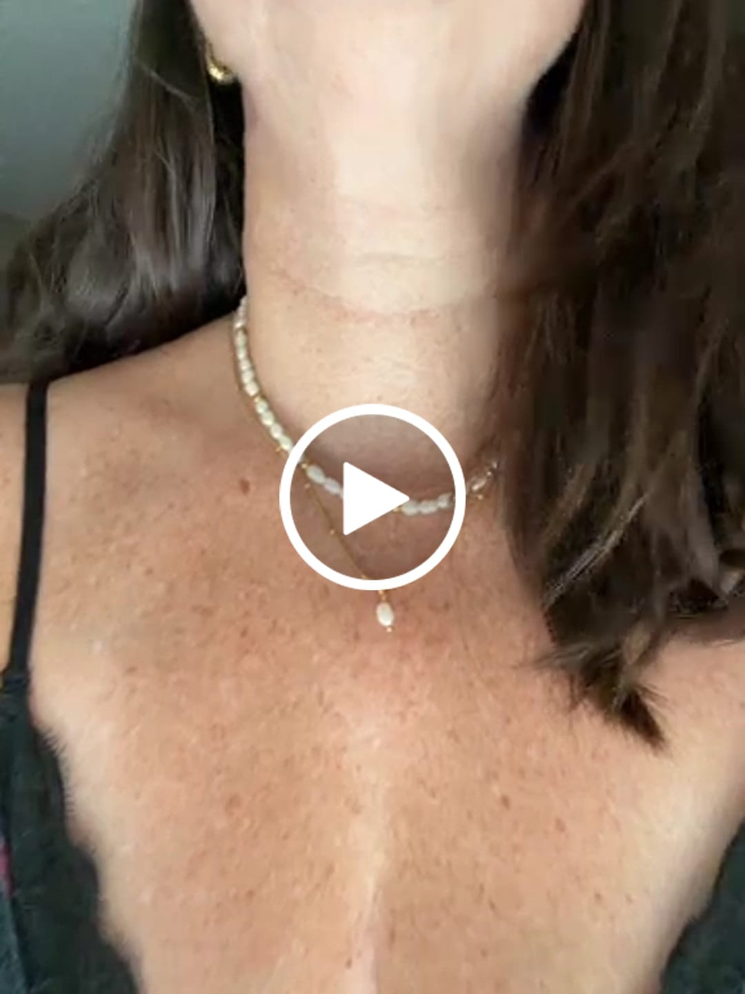 Customer video review of Aloha Pearl and Gold Choker (Bundle)