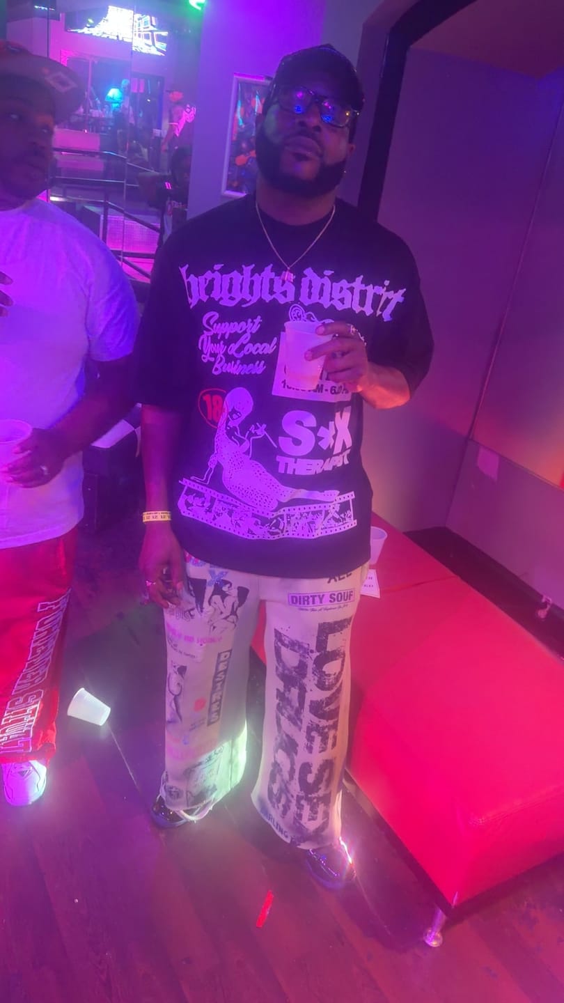 Customer photo review of Dirty Essentials QS