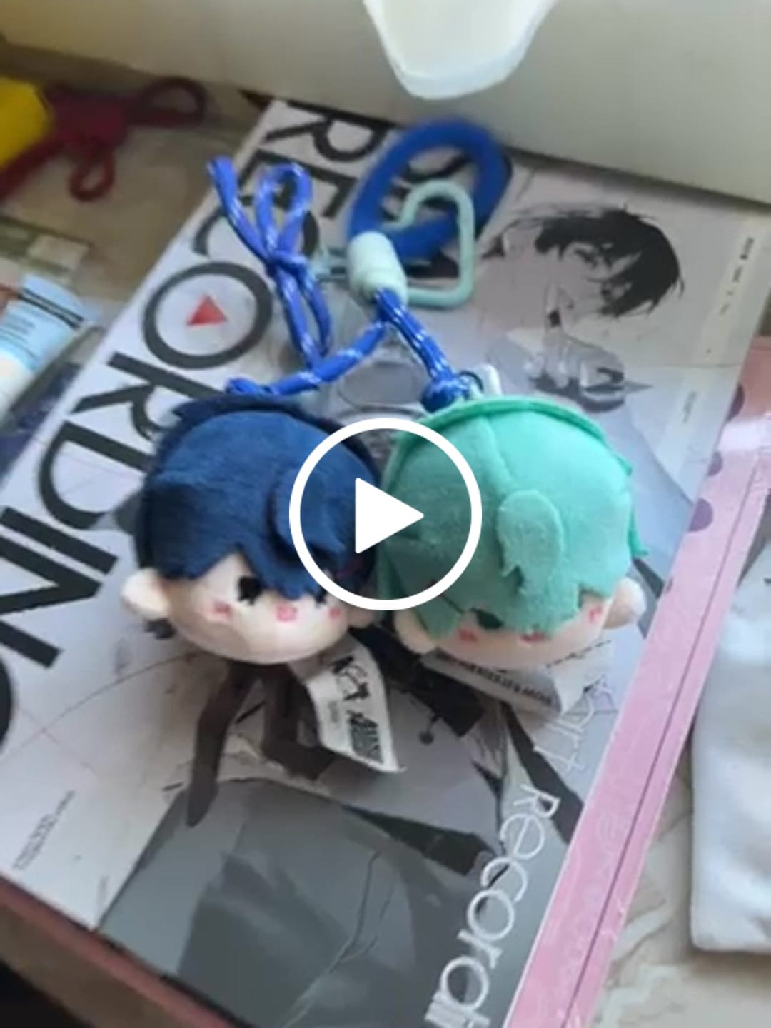Customer video review of 【Pre-Order】Alien Stage - Anakt High School Series - Pair Bun Head Pendant