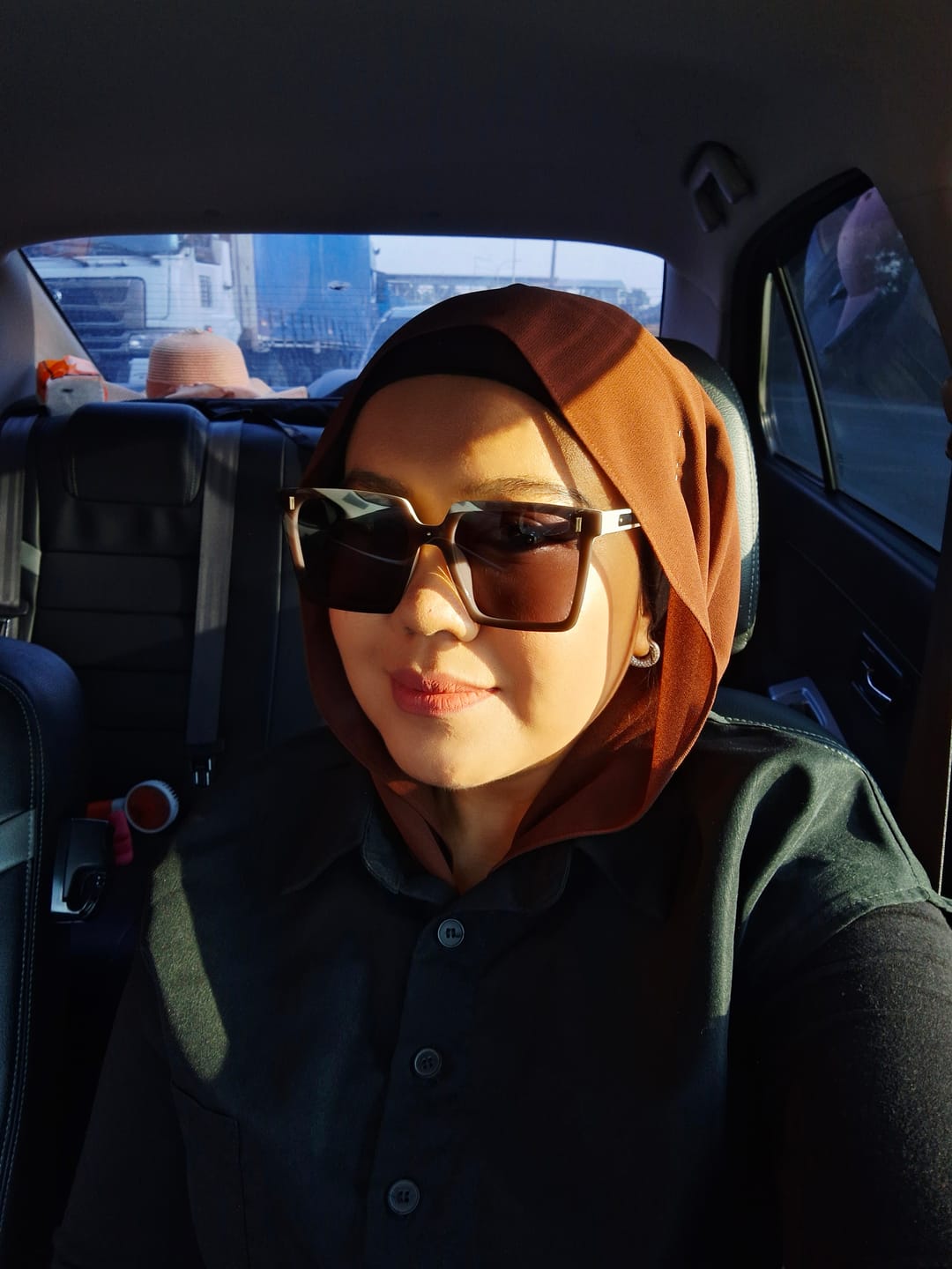 Customer photo review of Perry Square Framed Sunglasses