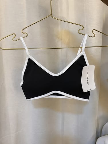 Customer photo review of Women’s Top & Shorts Workout Set – Duo Short