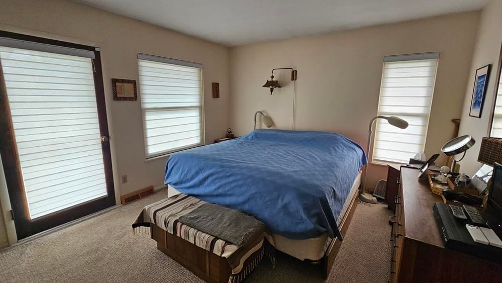 Customer photo review of Bringnox Motorized Zebra Roller Blinds 60% Blackout