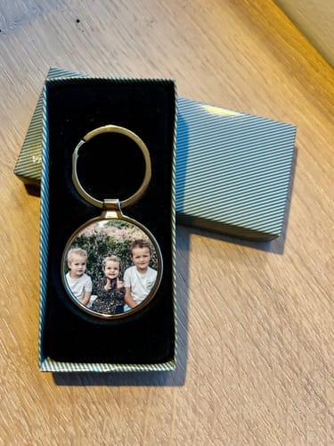 Customer photo review of Metalen Sleutelhanger Rond – 7x4 cm voor Sublimatie