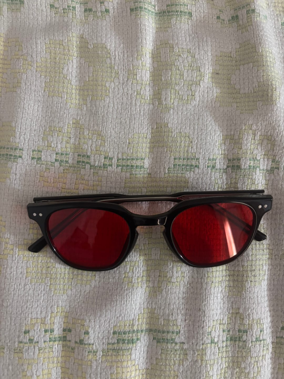 Customer photo review of Niva Night Red® Gafas de Luz Roja con Protección contra Luz Azul