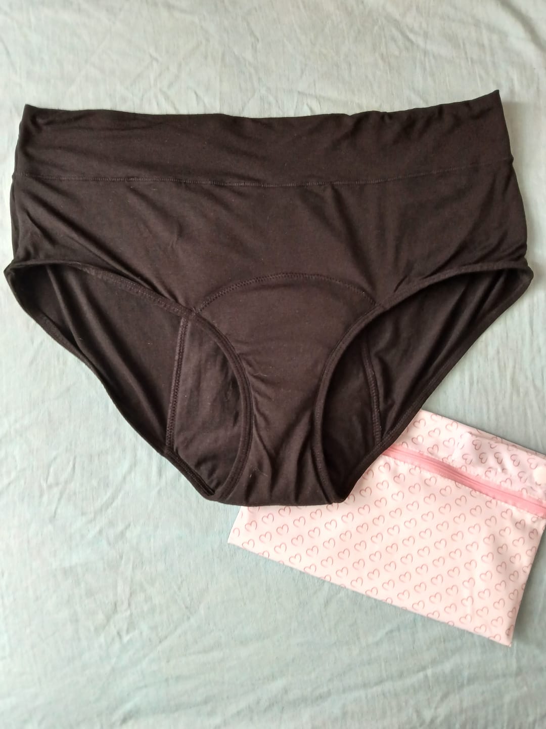 Customer photo review of Culotte Menstruelle Post-Partum Marie (Nouveauté) Adaptée aux flux hémorragiques