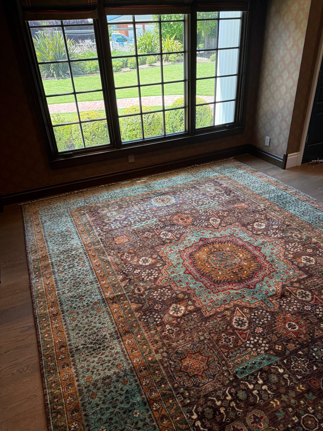 Customer photo review of Sultanate Mamluk • Handmade Area Rug (9'7"x12'2")
