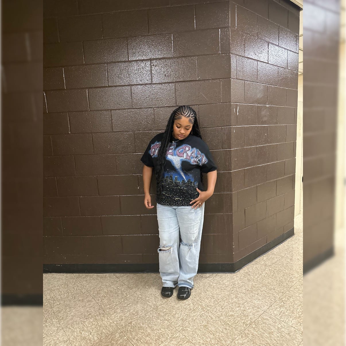 Customer photo review of Boxy L.A. Skyline Iced Out Tee-435