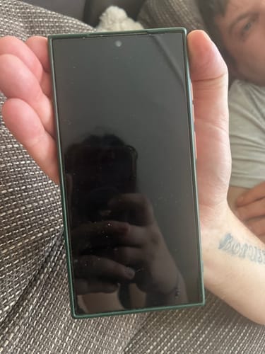 Customer photo review of 3 in 1 Screen Protector - Samsung-S