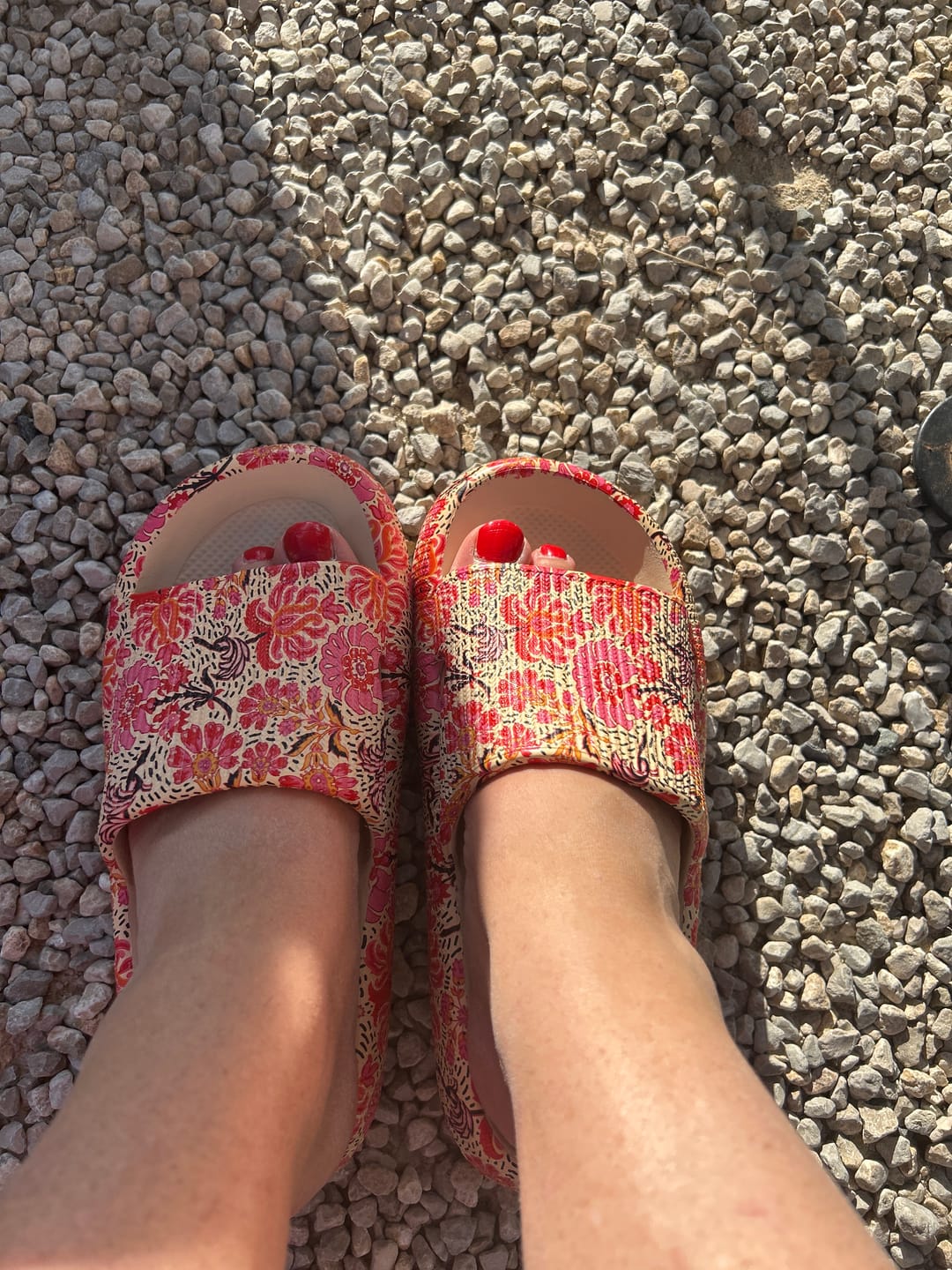 Customer photo review of HappyFlops Bohemian