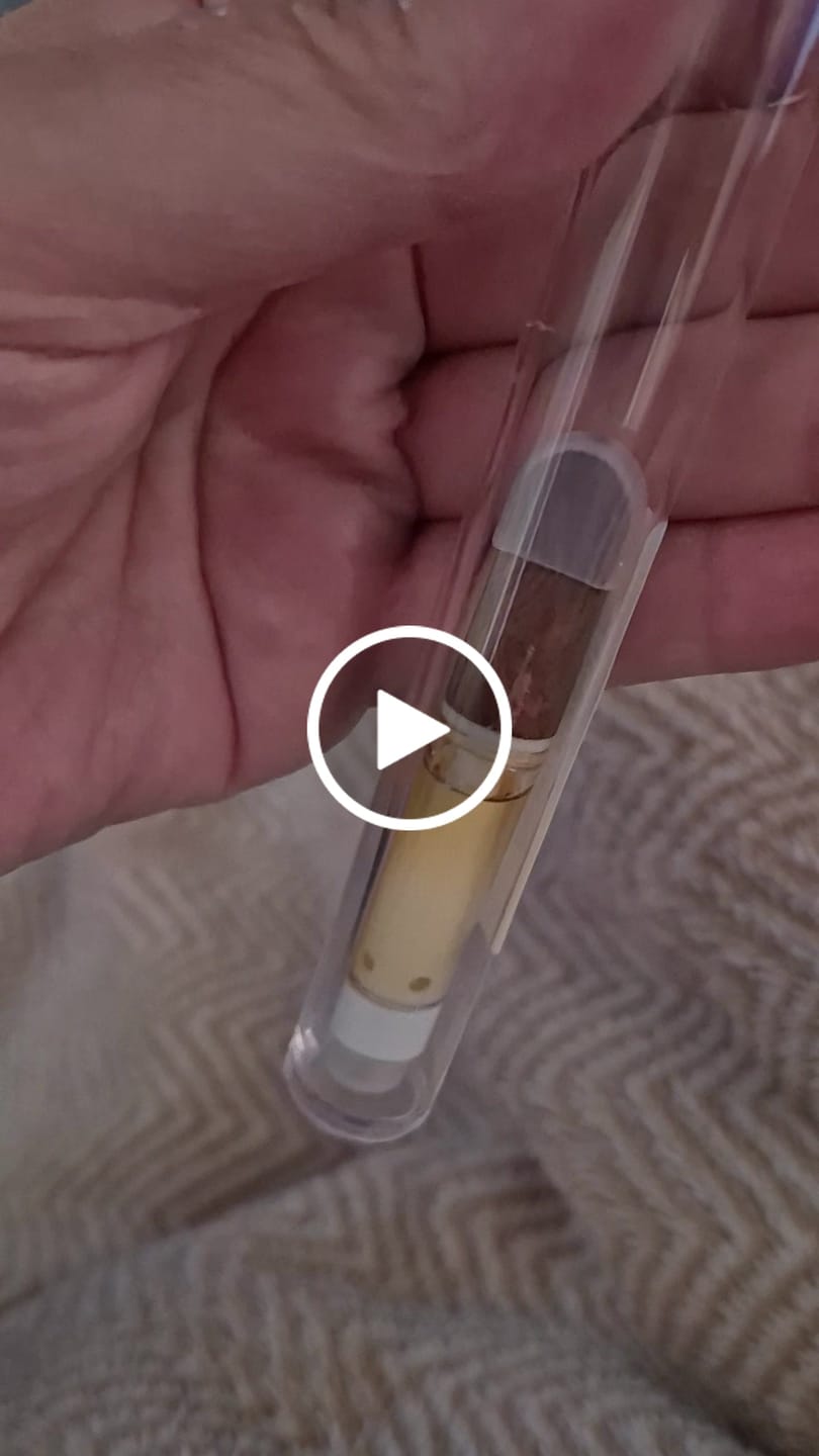Customer video review of Hash Burger THC Cart 1g Hybrid