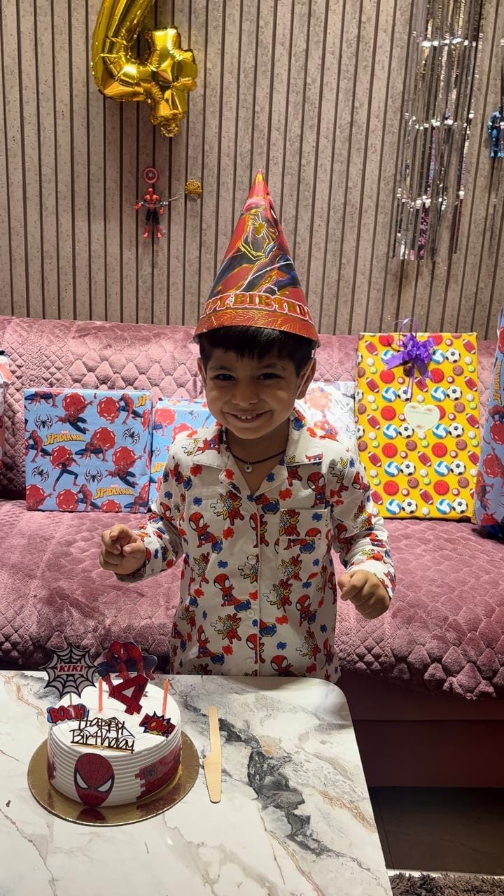 Customer photo review of Amazing Spider Man Night Suit