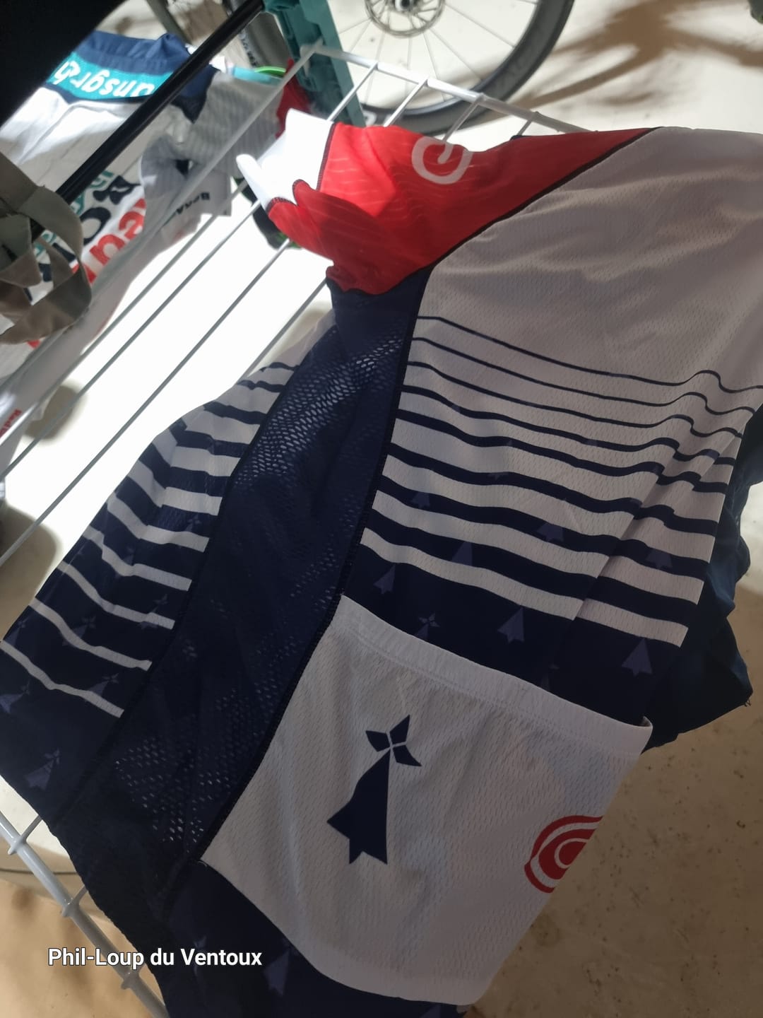 Customer photo review of Maillot De Cyclisme Rouge et Bleu - Bretagne