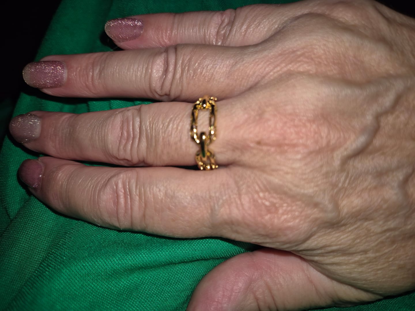 Customer photo review of Allegro Big Link Ring