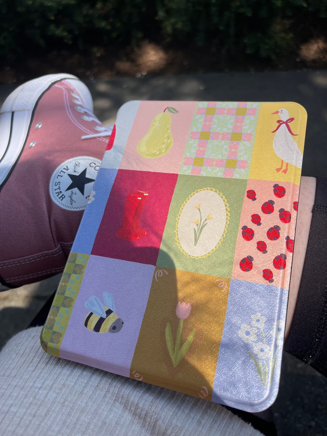 Customer photo review of Hello Spring - Kindle Case