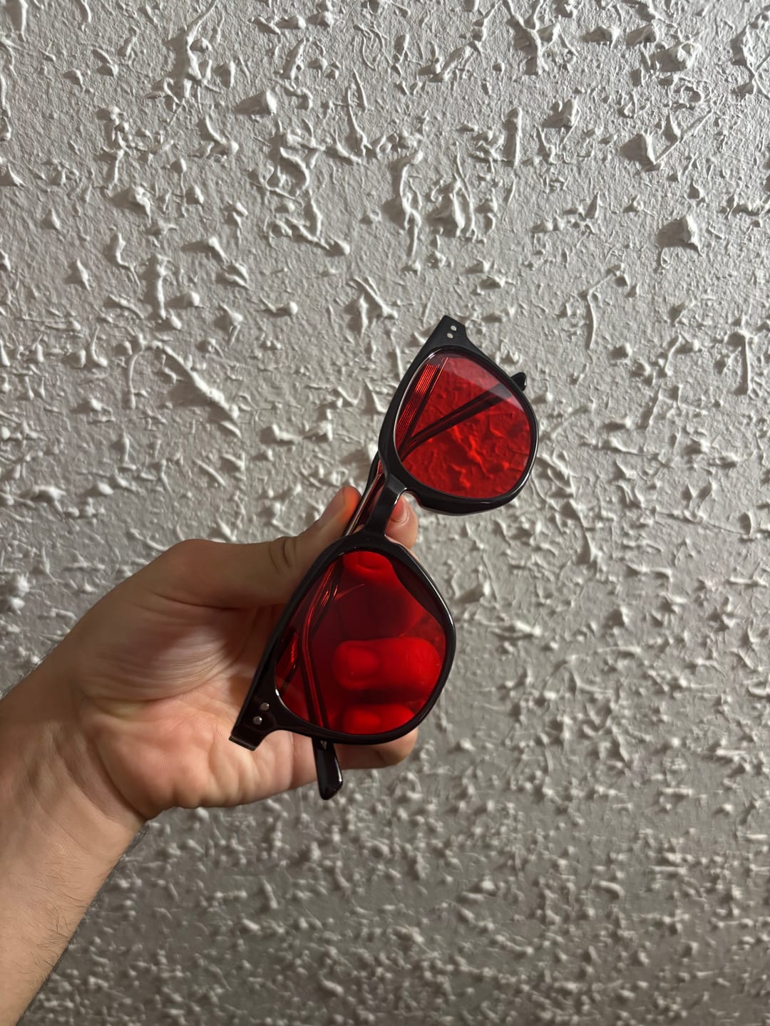 Customer photo review of Niva Night Red® Gafas de Luz Roja con Protección contra Luz Azul
