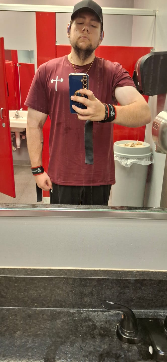 Customer photo review of Kingdom Performance Tee