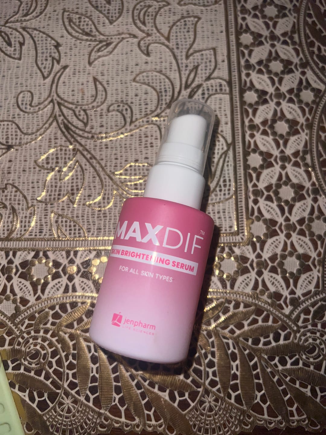Customer photo review of Maxdif Brightening Serum