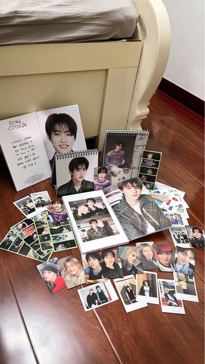 Customer photo review of CORTIS Official 2026 Season’s Greetings