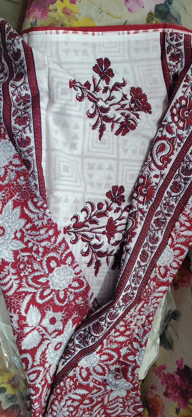 Customer photo review of Crimson Bloom - Mulmul Cotton Hand-Block Print