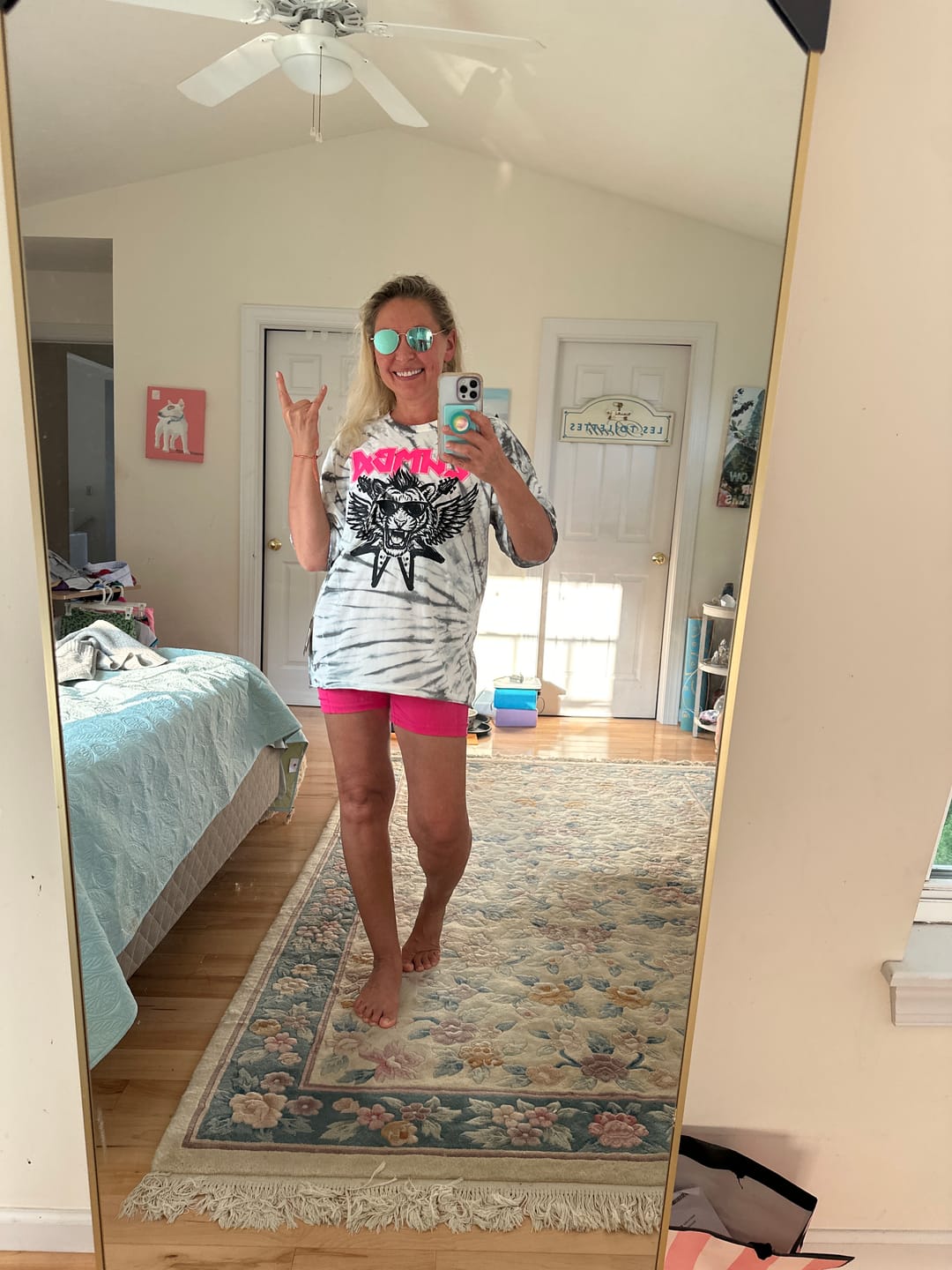 Customer photo review of Rock 'n' Roll Oversized Drop Shoulder Tee