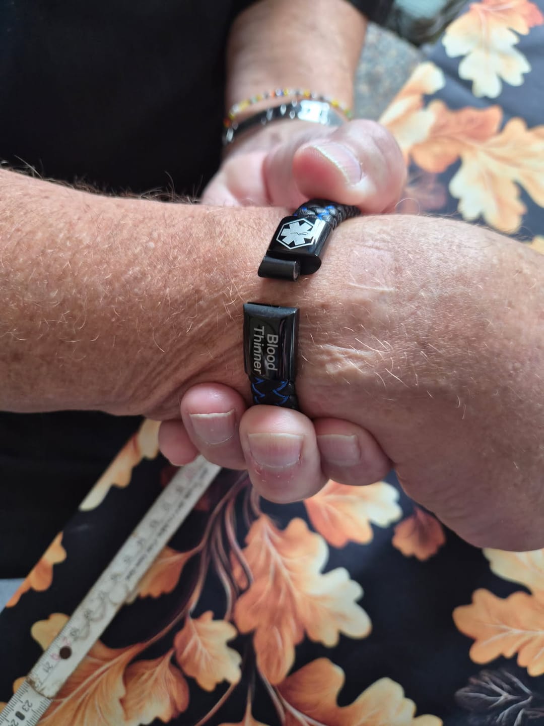 Customer photo review of Medicinsk Alarmarmbånd