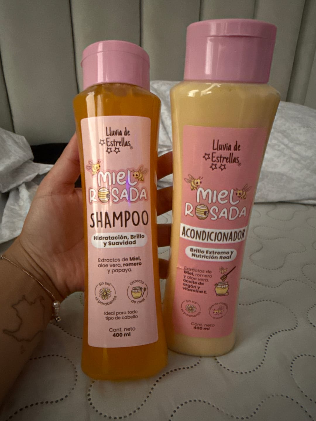Customer photo review of SHAMPOO+ACONDICIONADOR MIEL ROSADA