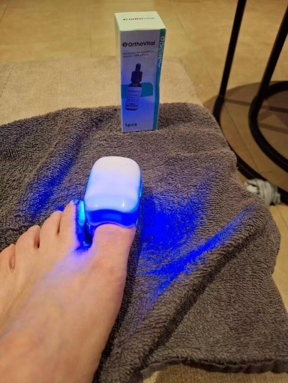 Customer photo review of Appareil Lumière Bleue Anti-Mycose des Ongles