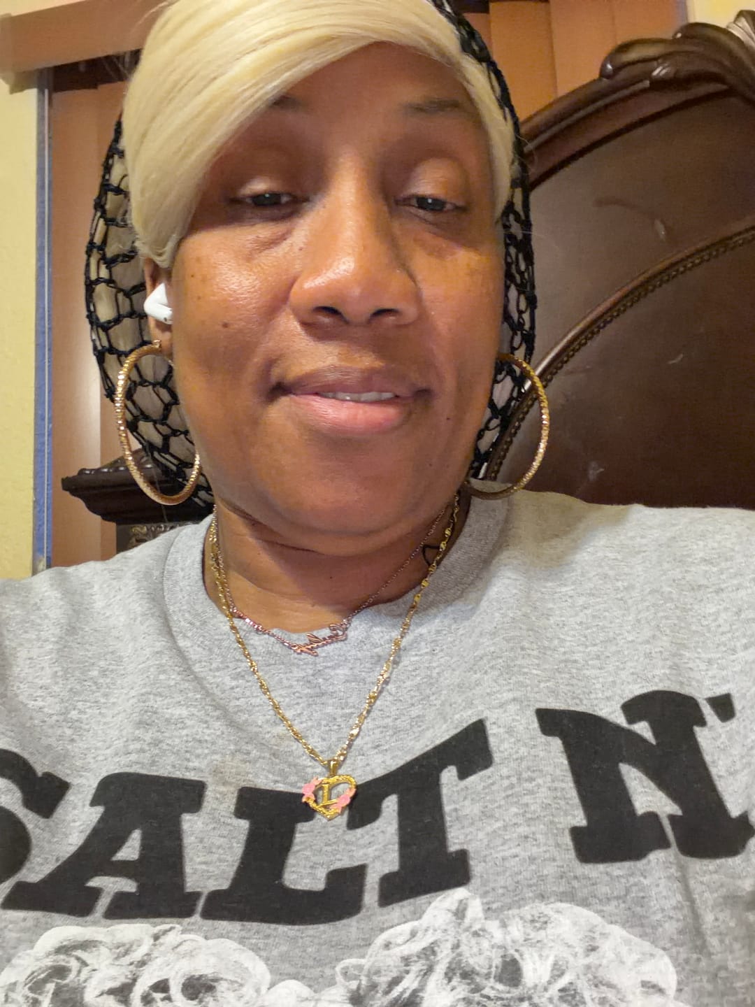 Customer photo review of Flower Initial Necklace w/ Clip Chain