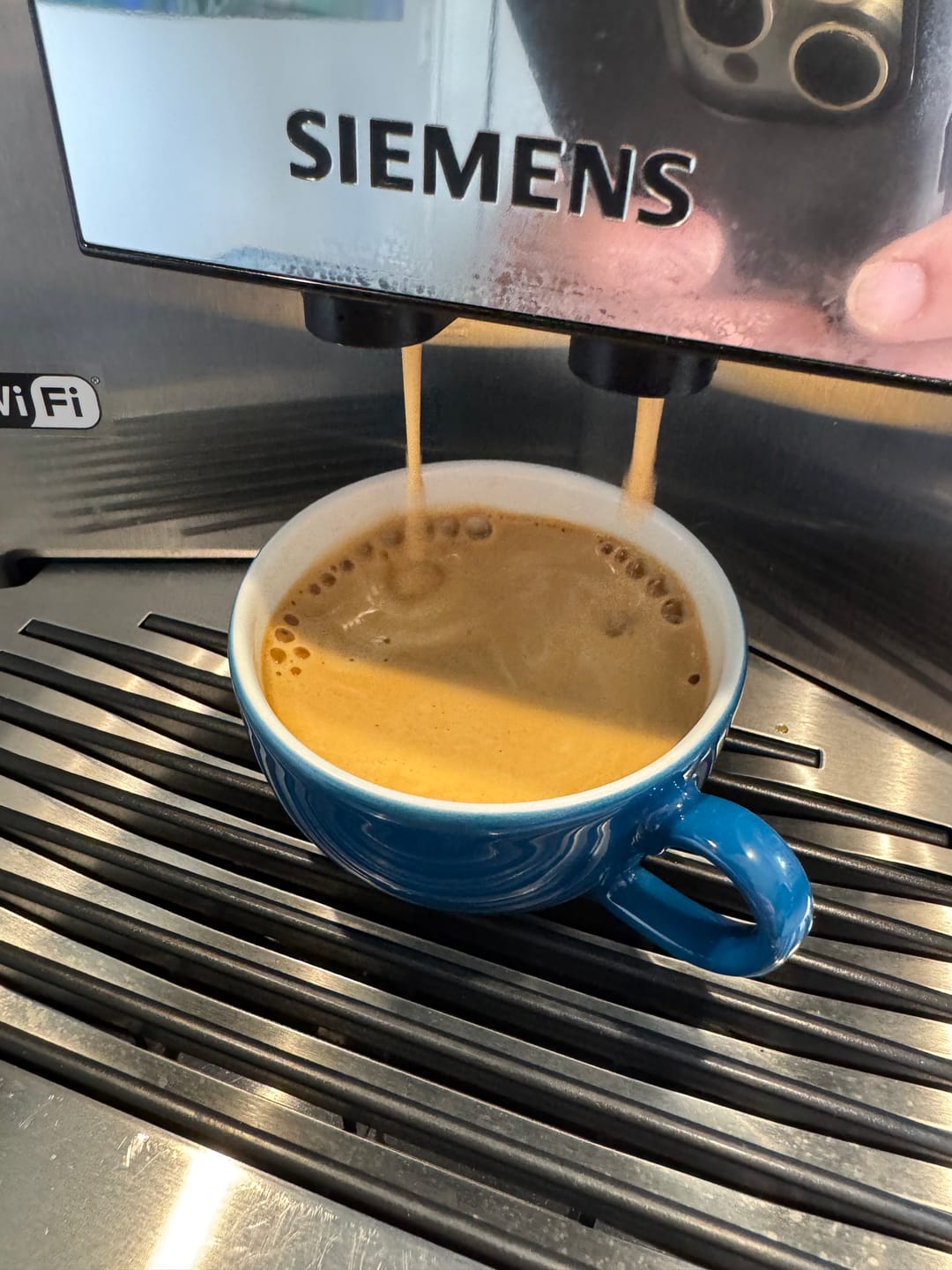 Customer photo review of N°10 Drachenburg - Kraftvoll im Geschmack - Espresso Super Bar Mischung
