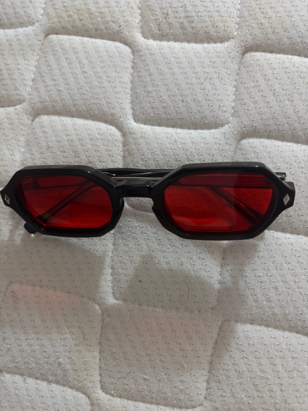 Customer photo review of Niva Night Red® Gafas de Luz Roja con Protección contra Luz Azul