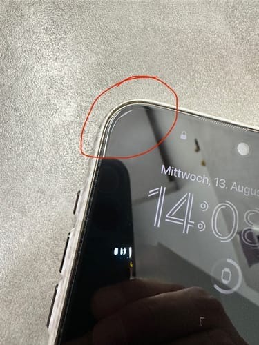 Customer photo review of 3 in 1 Screen Protector - iPhone