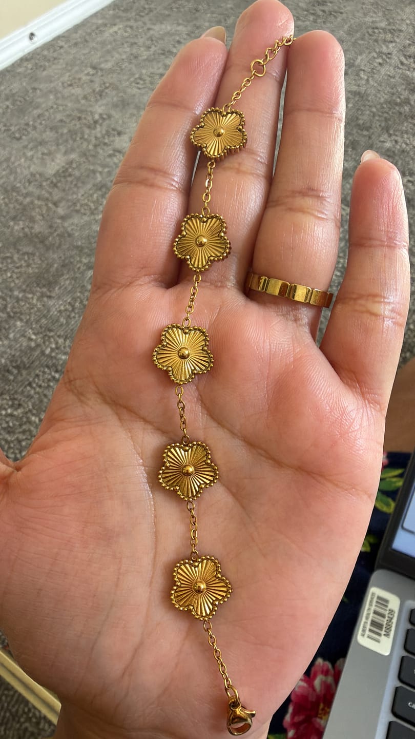 Customer photo review of Golden Clover Bracelet