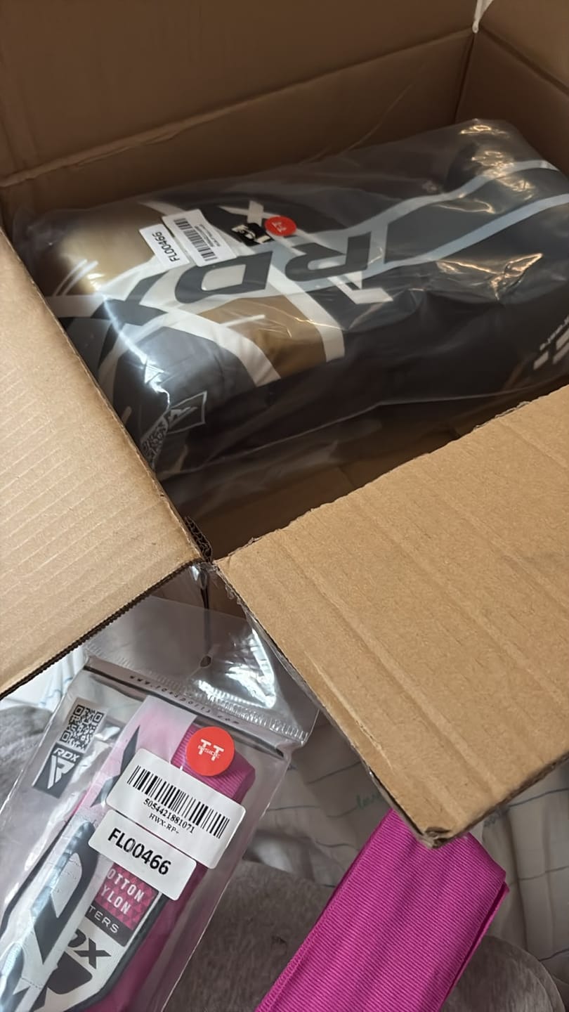 Customer photo review of Guantes de Boxeo Ego F7