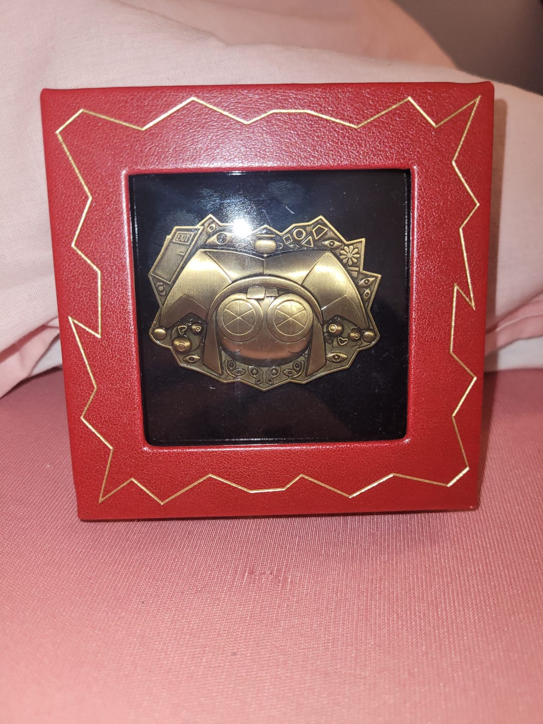 Customer photo review of Pomni Badge
