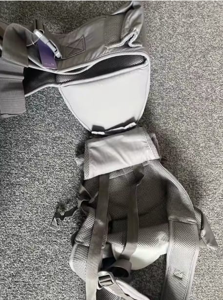 Customer photo review of SNUG BÉBÉ - Baby Carrier