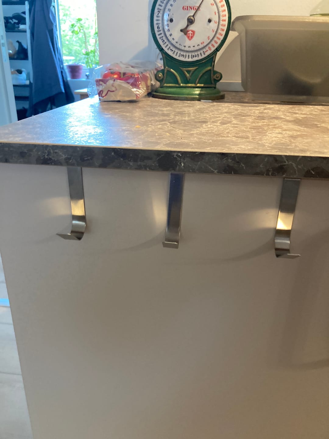 Customer photo review of S-shaped Metal Over-Cabinet Door Hooks — Multi-purpose Kitchen & Bathroom Storage