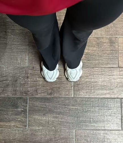 Customer photo review of Women’s Top & Flare Pants Set – Linea Flare