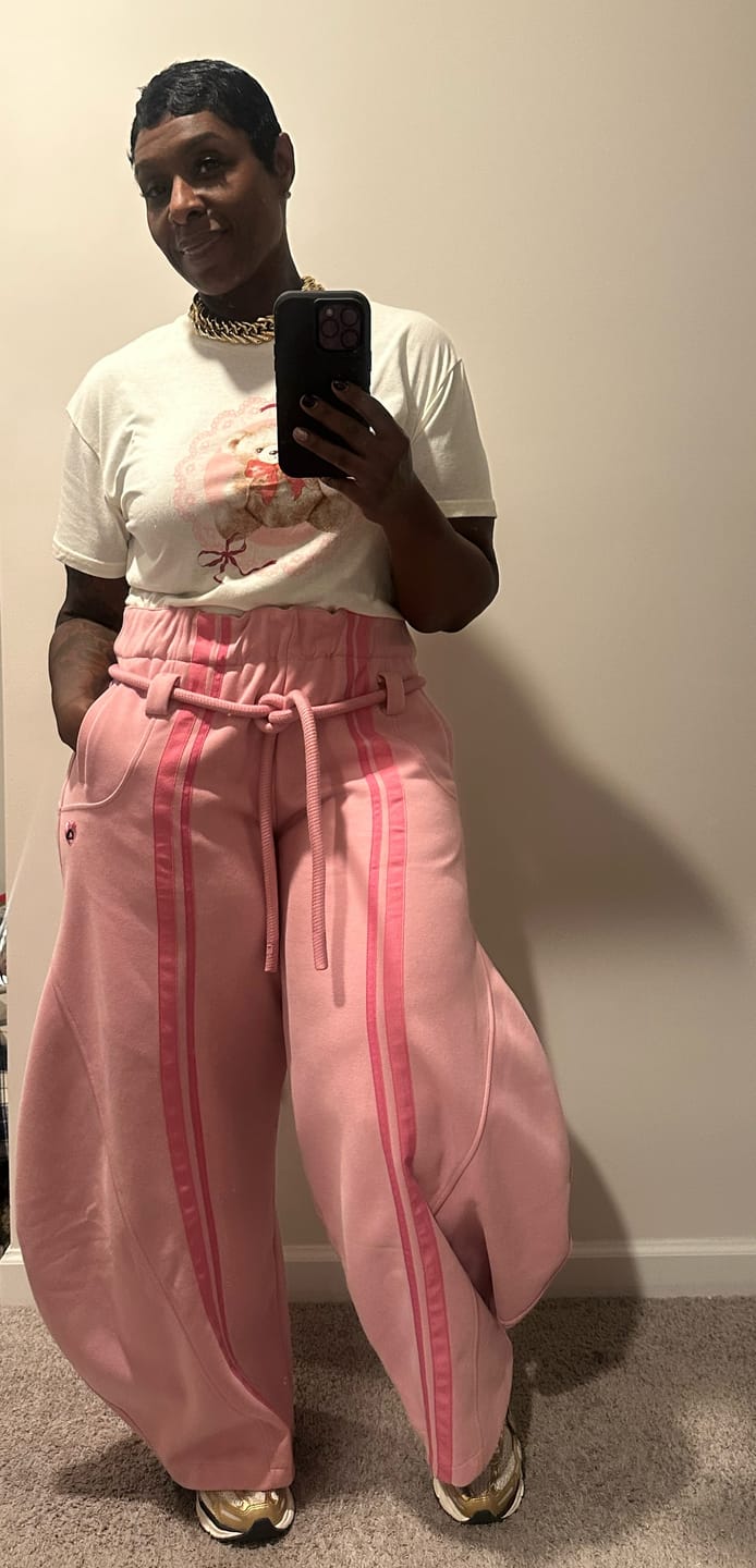 Customer photo review of Aelfric Eden Stripe Super Baggy Barrel Sweatpants