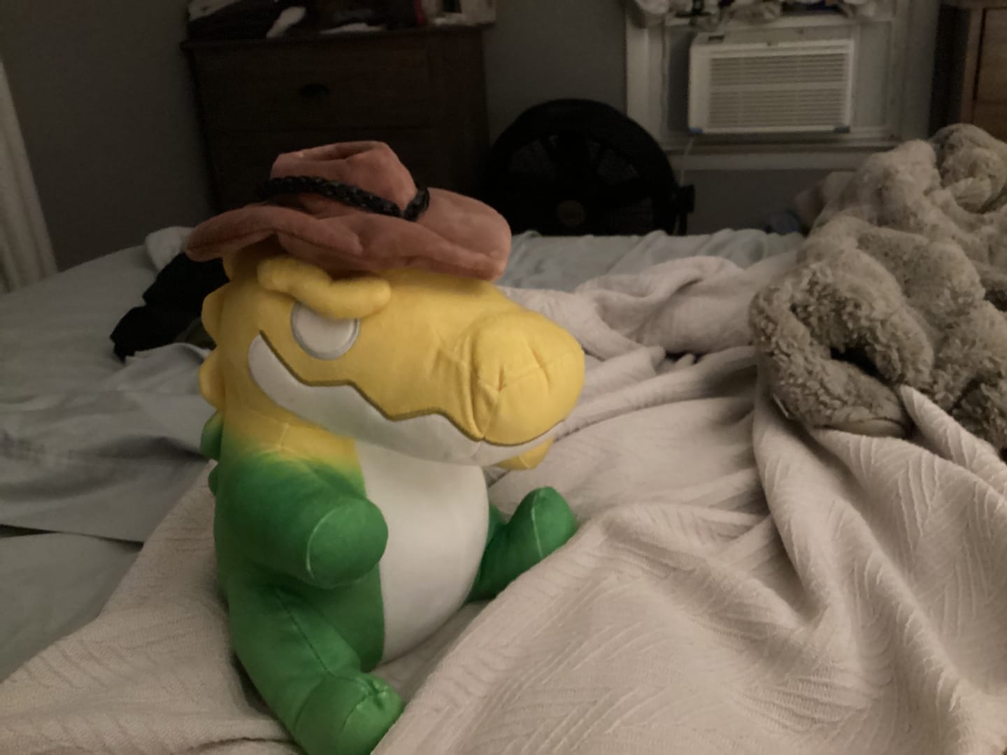 Customer photo review of Gummigoo Plush