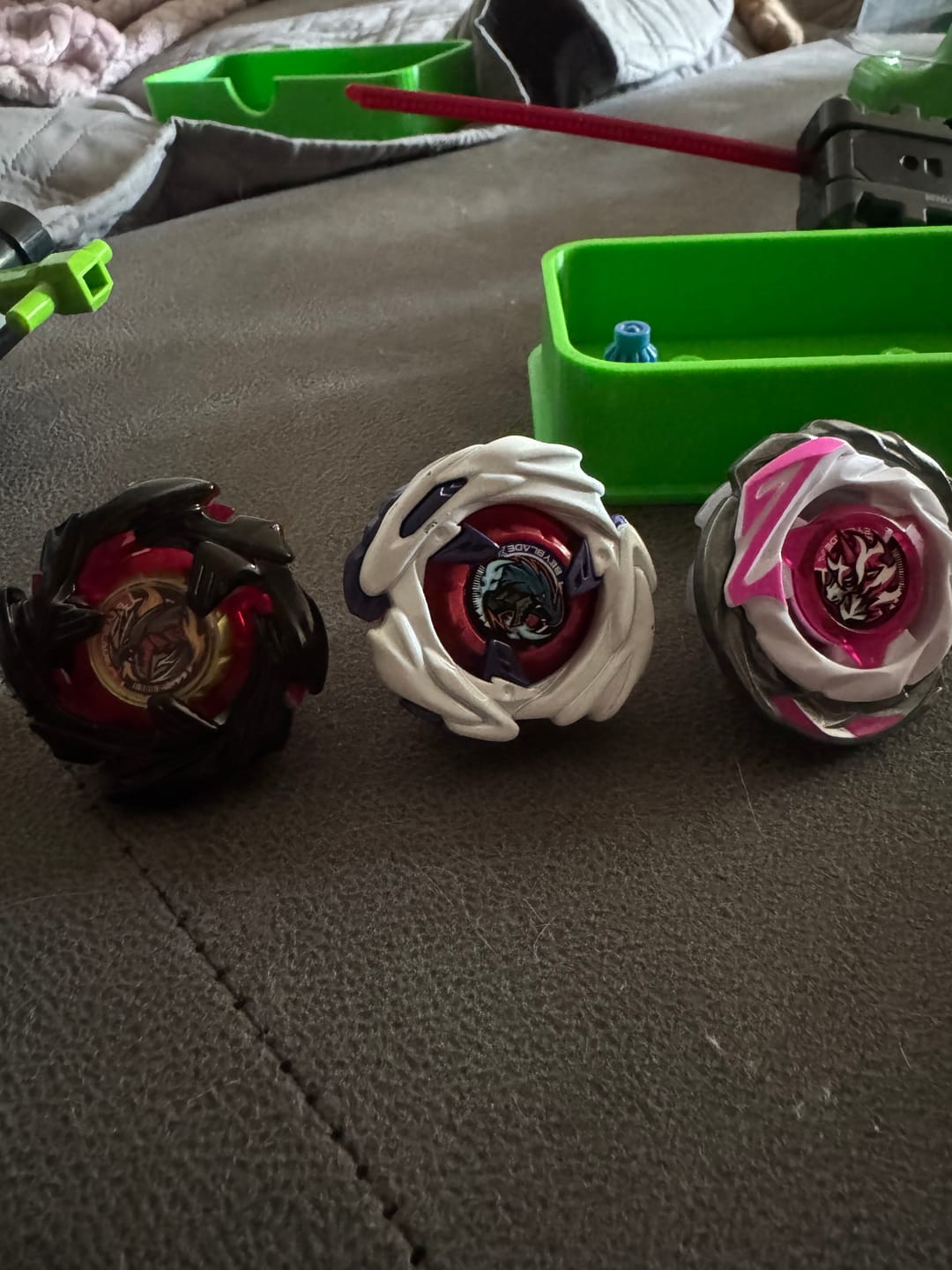 Customer photo review of Takara Tomy Beyblade X CX-17 UnicornDelta Guranteed