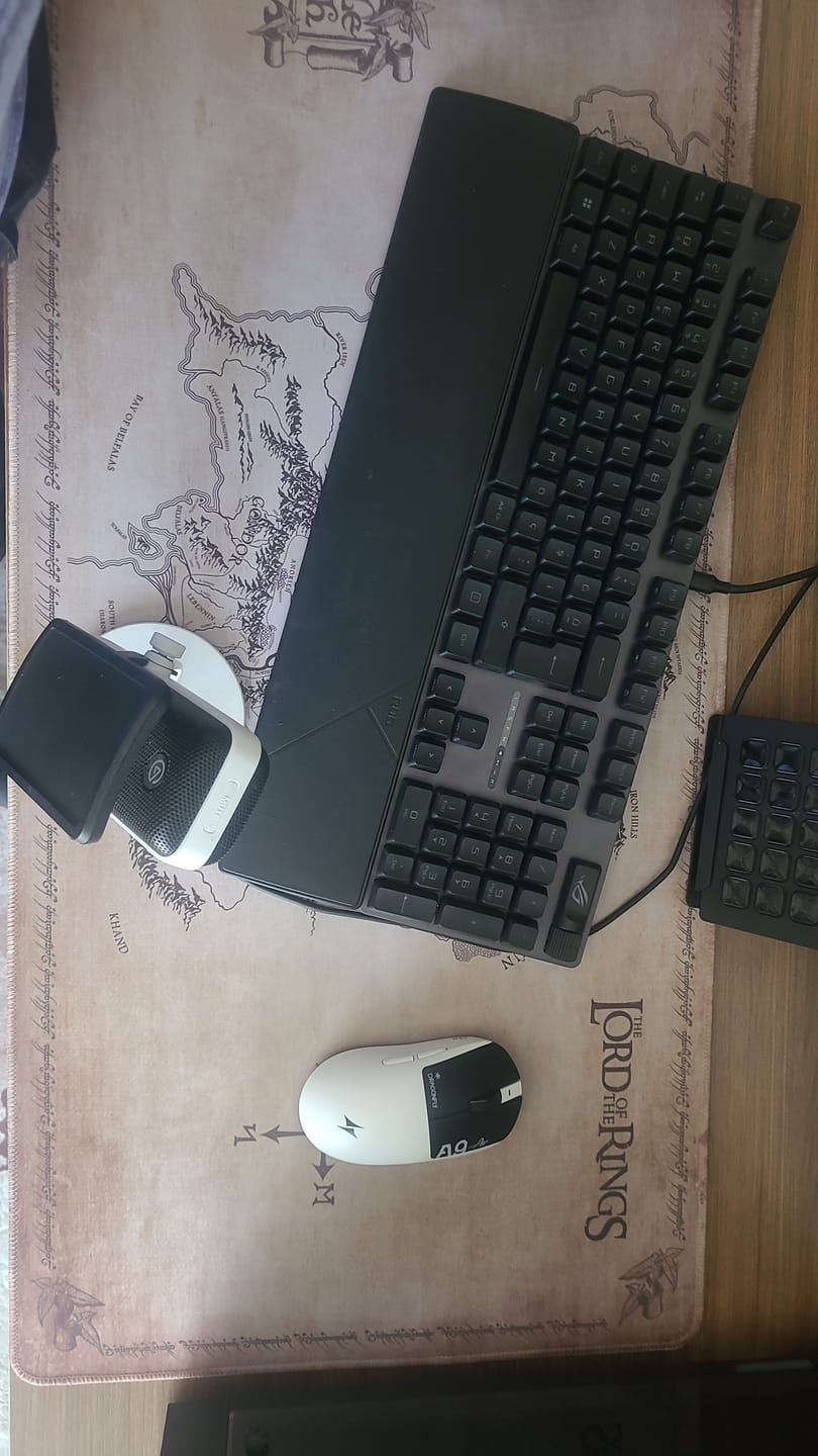 Customer photo review of ATK Dragonfly A9 Air Series Wireless Mouse