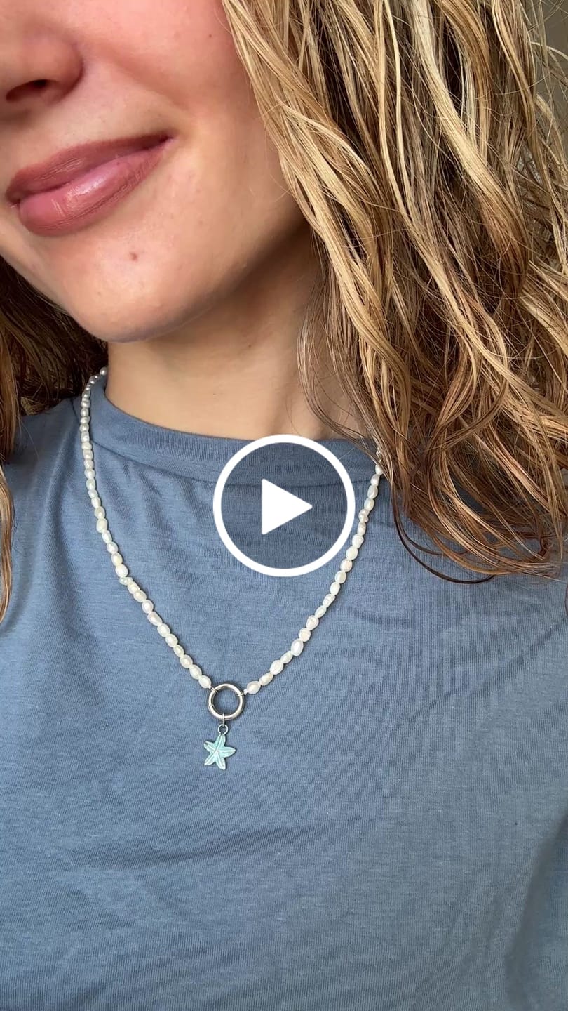 Customer video review of Pearly Midi Kette