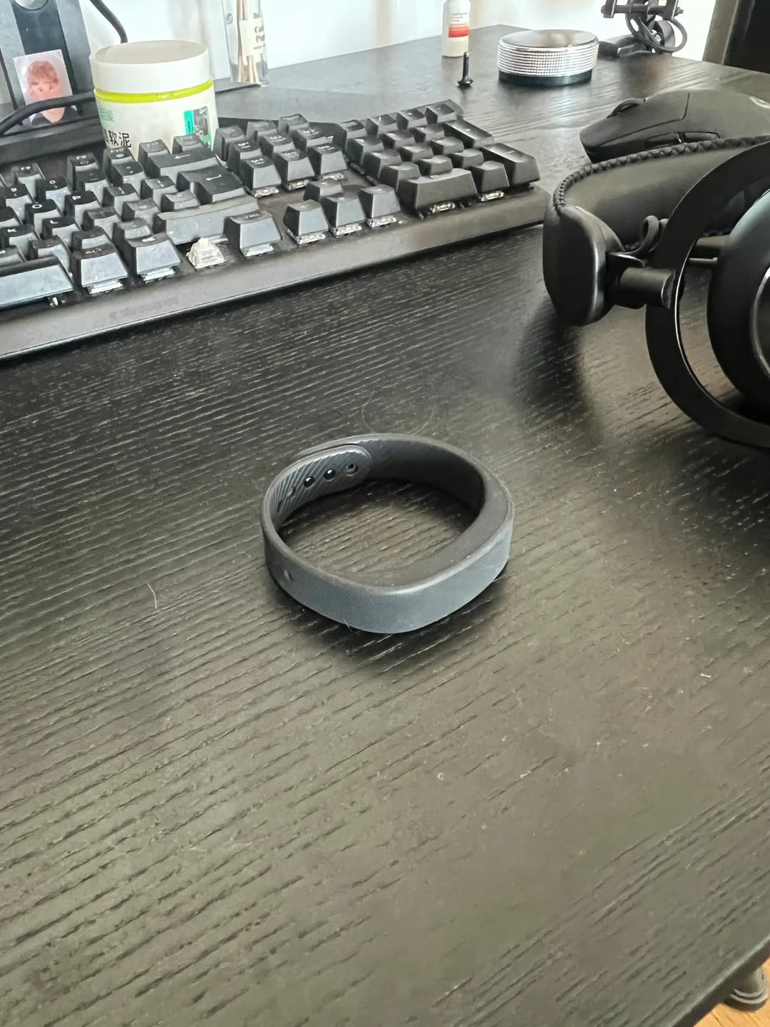 Customer photo review of Ryze Wake Up Band