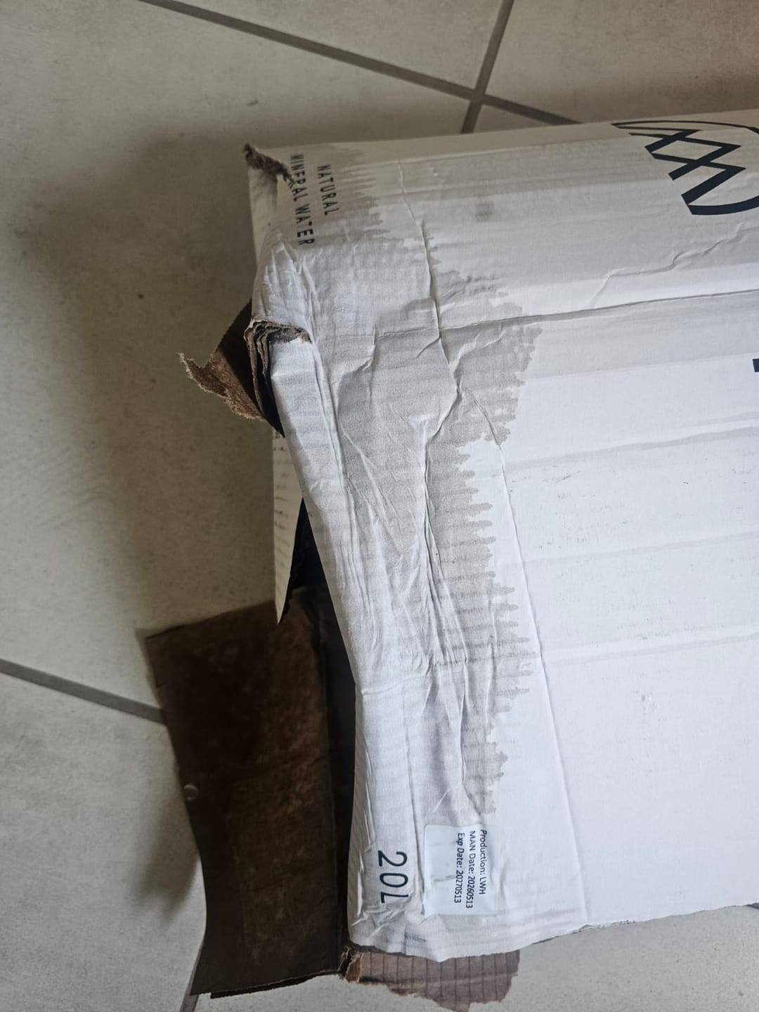 Customer photo review of AcquaBox by Mountain Falls 20L – STILL Mineral Water (on tap Bag-in-Box)
