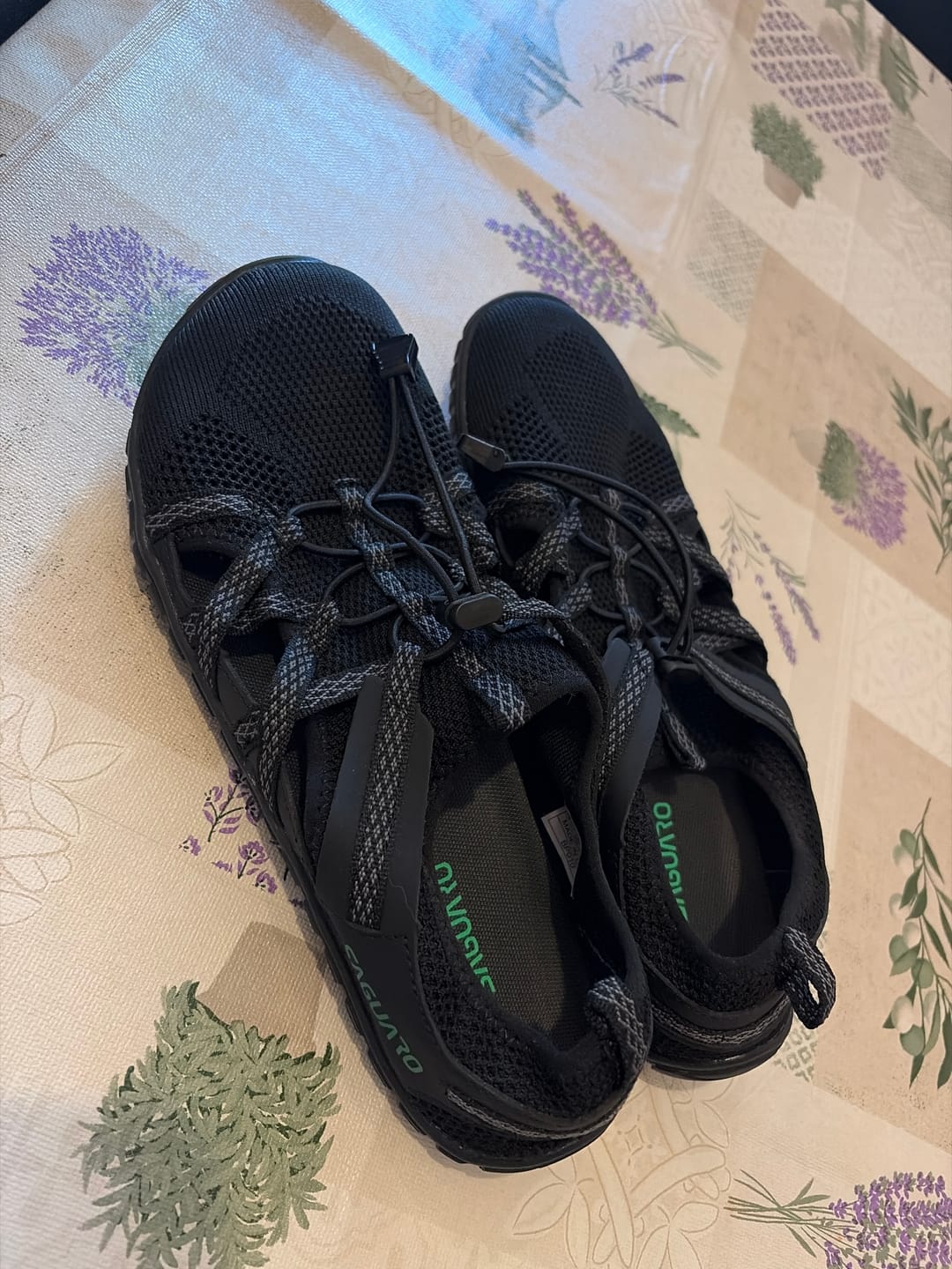 Customer photo review of Breeze II - Barfuß Sandalen