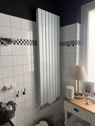 Customer photo review of SONNI Flach Heizkörper Paneelheizkörper Wandheizung Mittelanschluss 1600*539mm Weiß ohne/mit Mutiblock