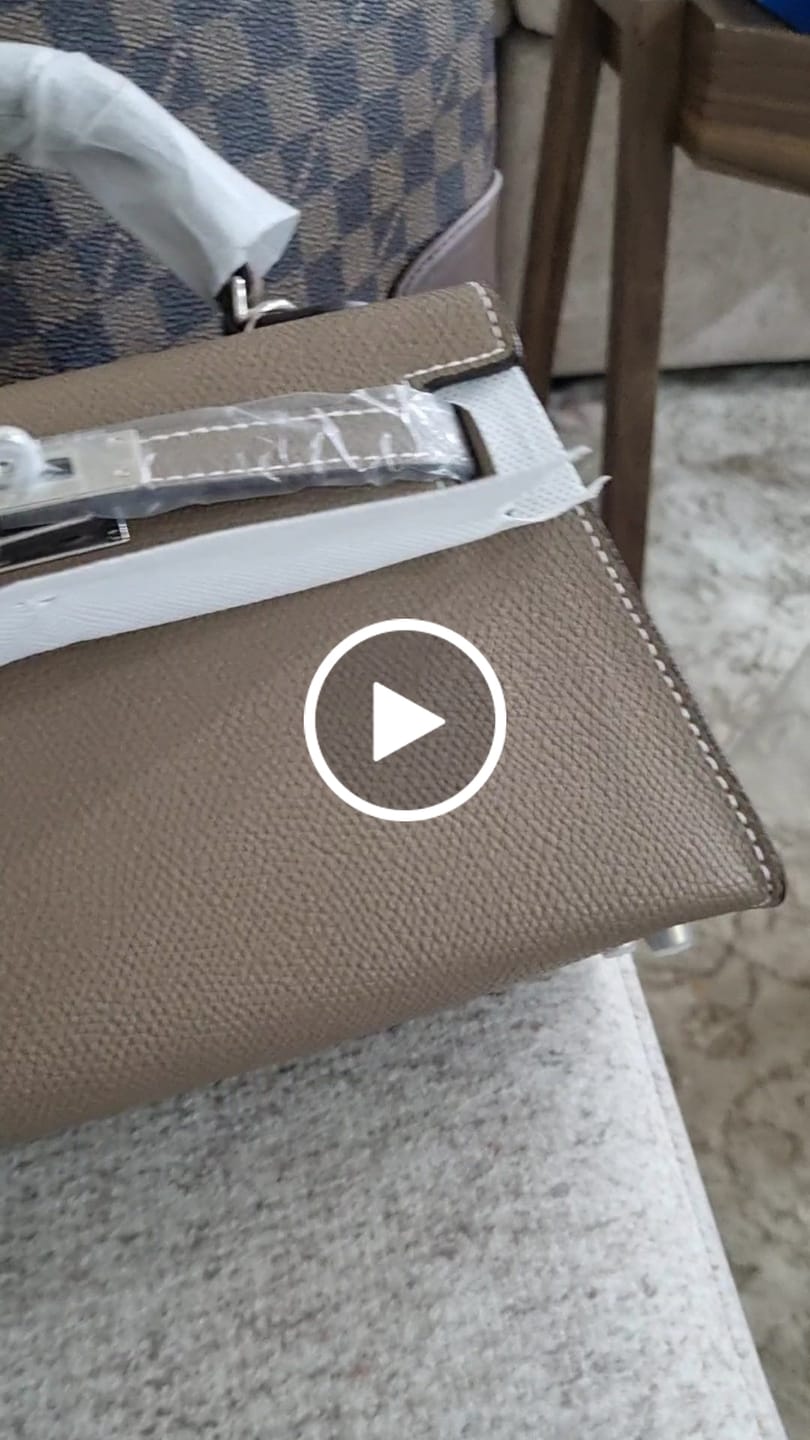 Customer video review of KL Bag 20