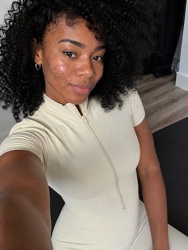 Customer photo review of Women’s Short-Sleeve Sculpting Jumpsuit – Sculpt