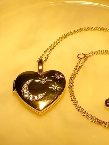 Customer photo review of Custom Photo Heart Locket Necklace