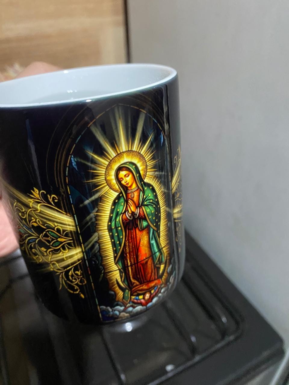Customer photo review of Taza reveladora Virgen de Guadalupe